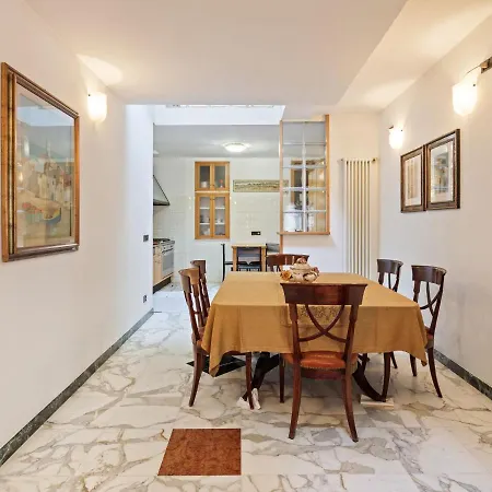 Apartment Sarzana * Sarzana